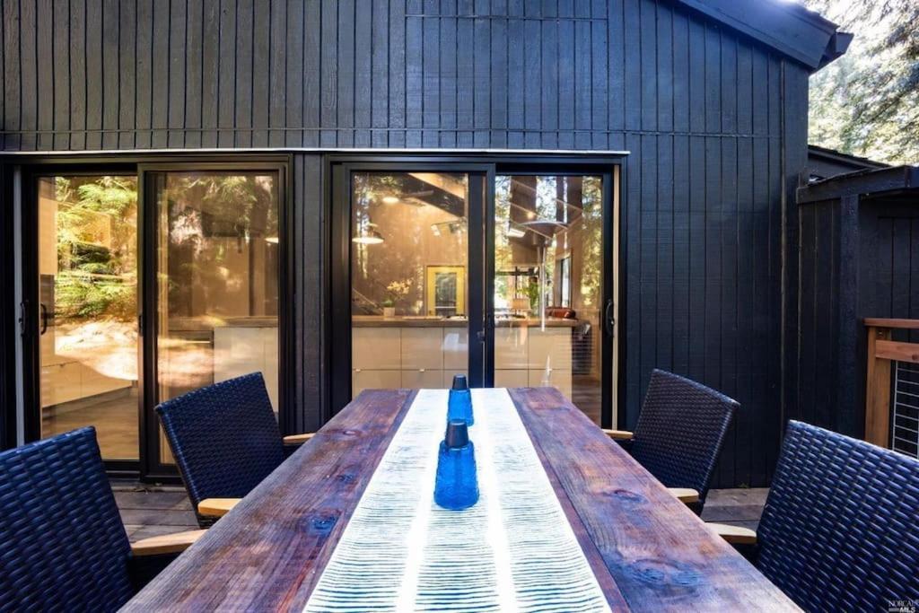 הוילה Occidental Modern House W. Fast Internet In 1 Acre Land מראה חיצוני תמונה